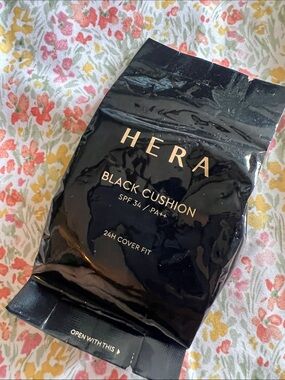 Hera Cushion Foundation refill - beige 23N1